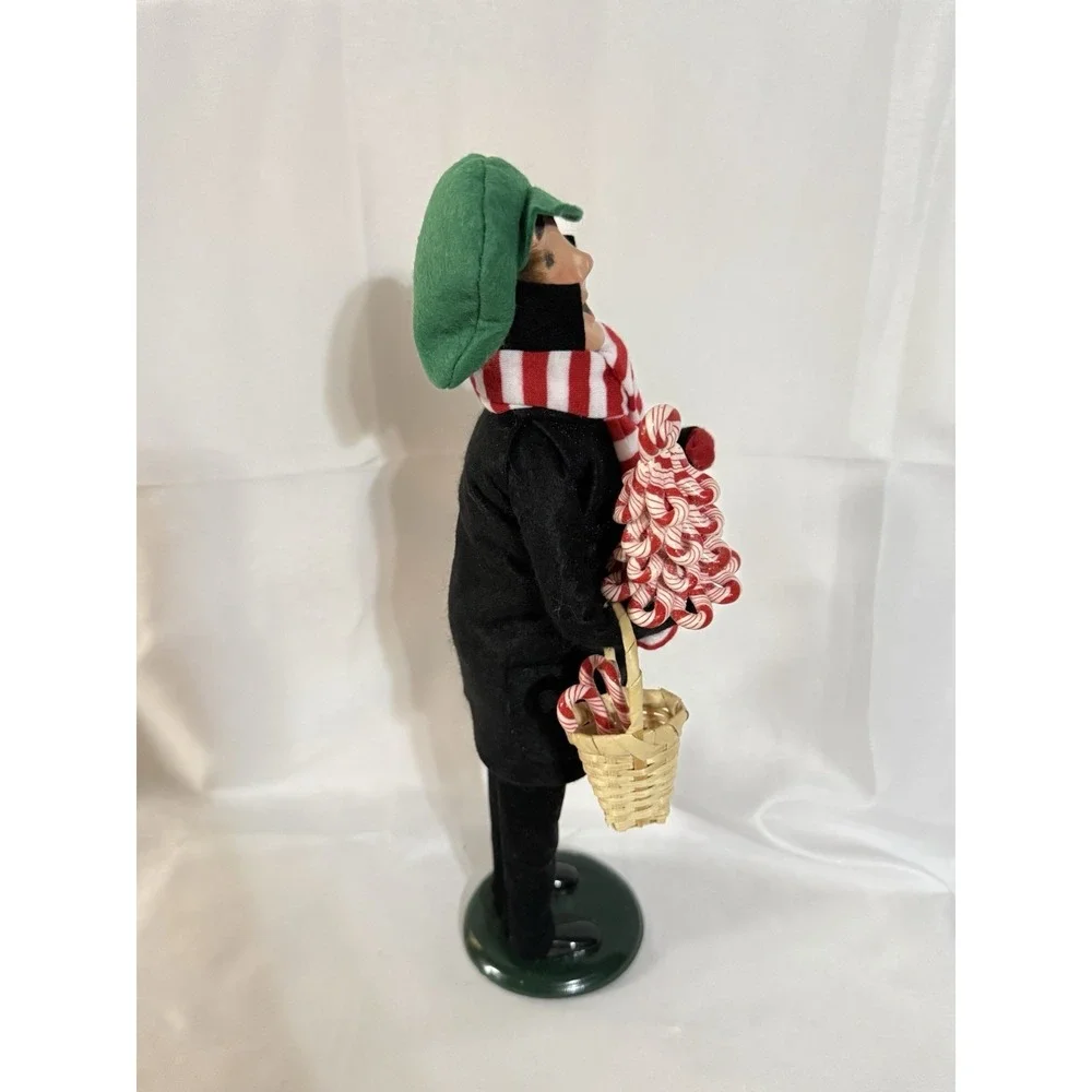 Byers Choice Caroler Candy Cane Seller Christmas Figure 13